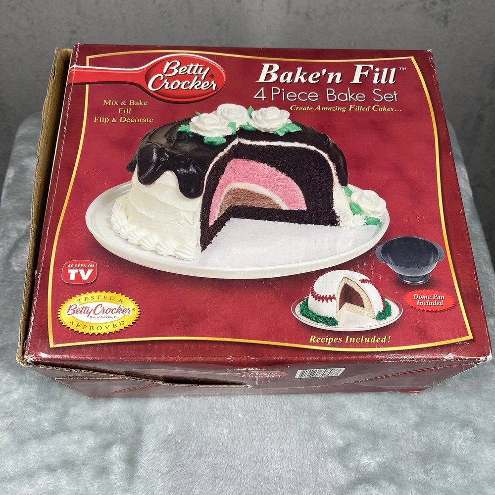 Betty Crocker Bake'n Fill 4 Piece Bake Set Unisex OS Black Dome Pan Included